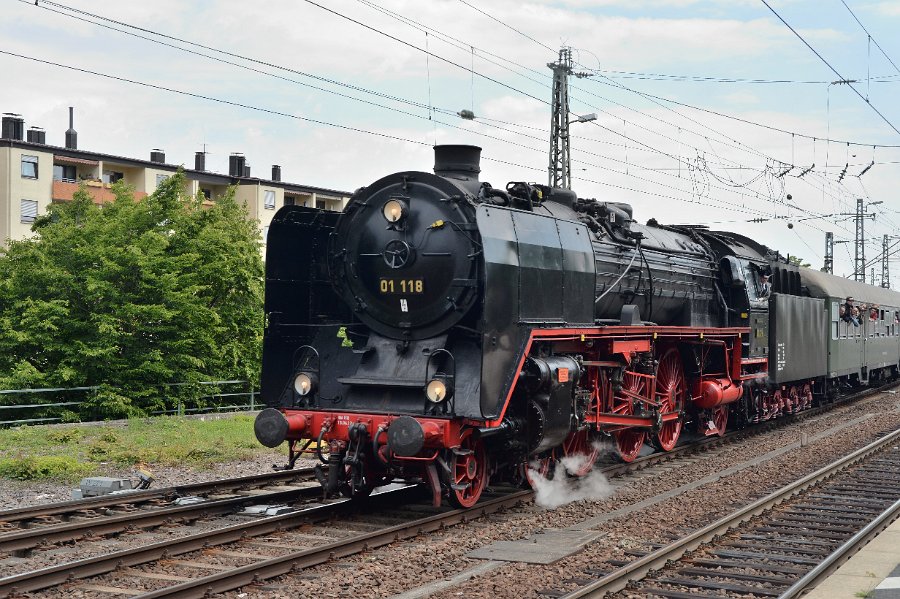 DB 01 118 in Neustadt Bild 05